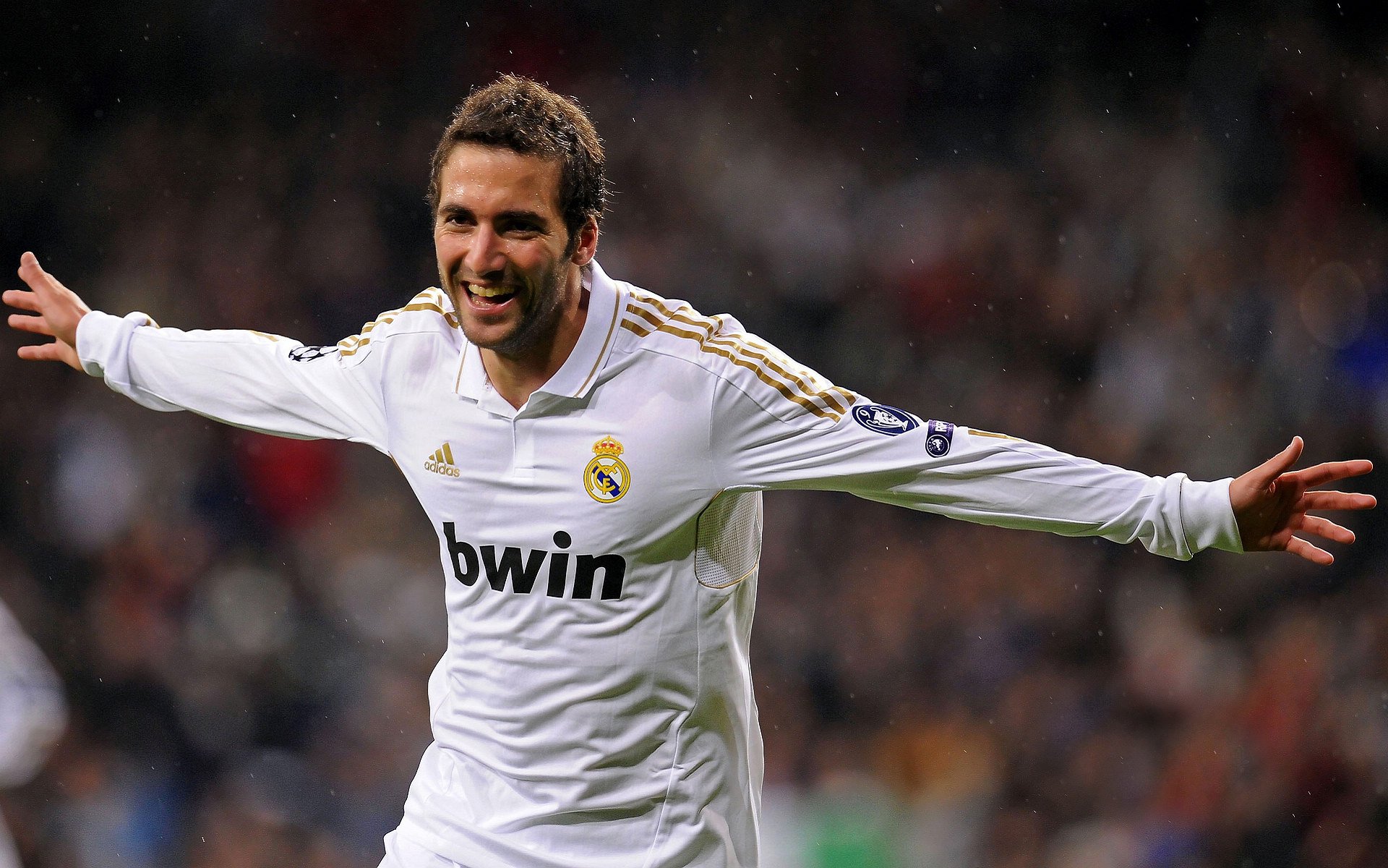 世界杯：沙特击败阿根廷后国王宣布全国放假一天